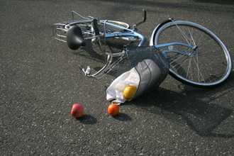 子どもの自転車事故で賠償1億円も！知って得する保険の知識