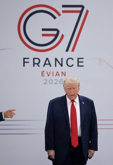 トランプ氏、欧州で四面楚歌　右派にも見放される