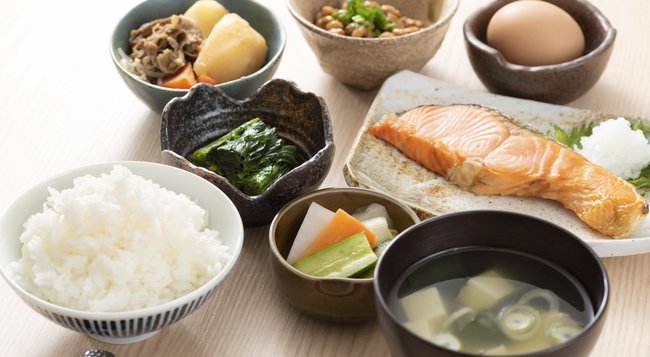 日本食パターンの食生活に変えた人は、認知症リスクが低下する