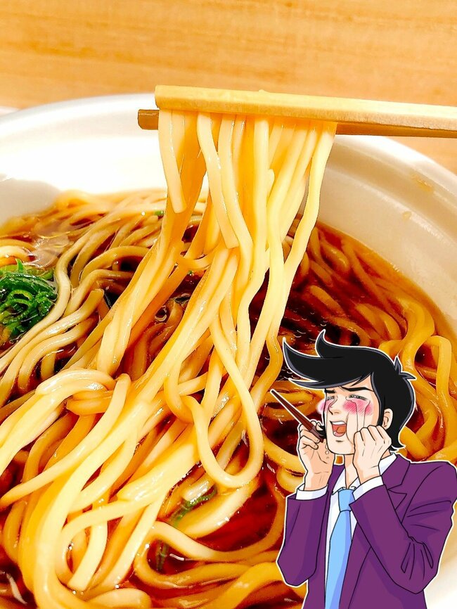 思わず二度見した…!ローソンの「具なしラーメン」鶏油だくだくスープがウマすぎるよ!