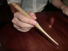 低収入でもめげずに、たこ焼きバイトで食いつなぐ?<br />時間と体力を消耗する43歳フリーライターの悪循環