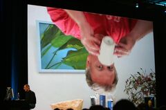アップル「ウォールドガーデン」死守、頼みはジョブズ哲学の継承者