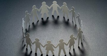 スクープ記者が新興宗教主催の「お見合いパーティー」に潜入! 女性信者からの“意外な”質問