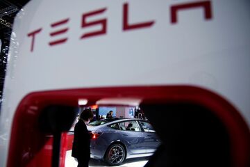 マスク氏と中国、互いに必要だが甘くない関係