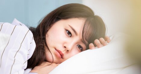 二度寝はNG！休日に平日より2時間以上長く寝ている人が知らないリスク【睡眠研究の第一人者が解説】