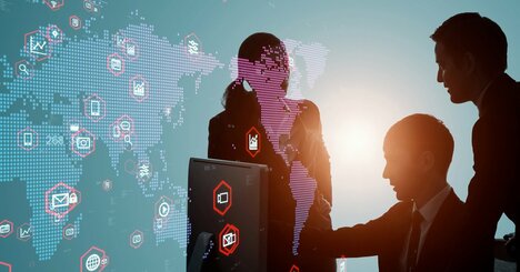 経産省レポートが警告、DXで生き残るために企業が取るべきアクション