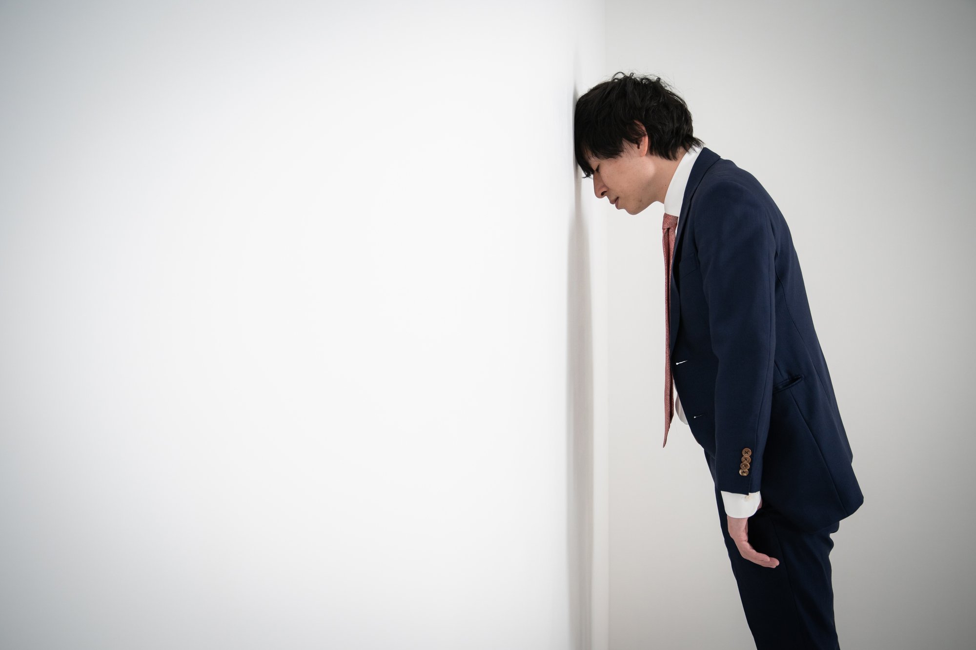 「ひとり言」が多い人ほどうまくいく意外な理由、五月病に悩む人との決定的な違い