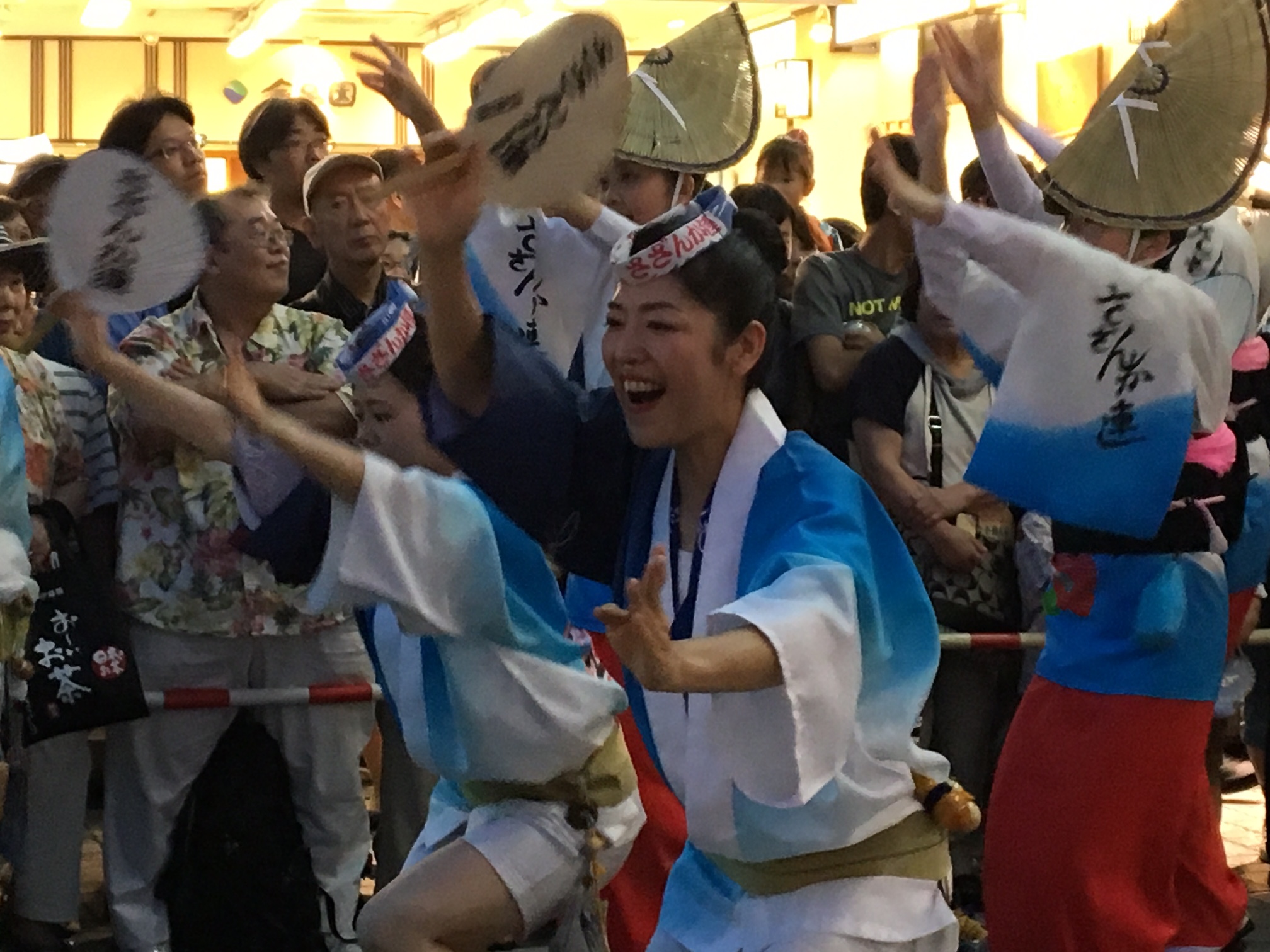 高円寺の阿波おどりと中野の鍋横祭りが外国人を呼び込めた理由