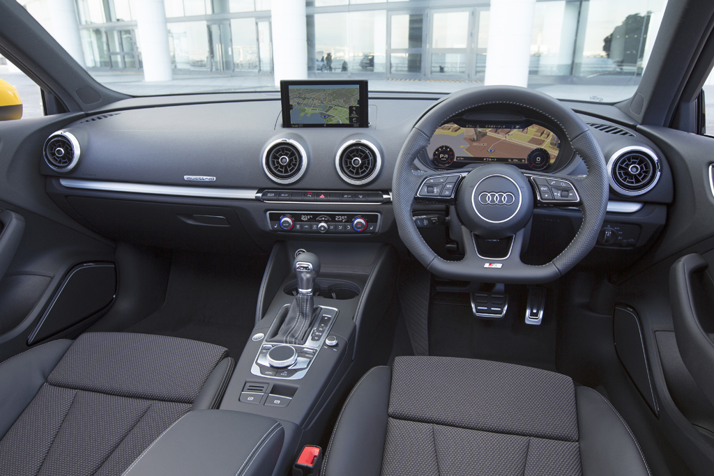 コンパクトな高級車として人気 <br />Audi A3がより安全により便利に<br />