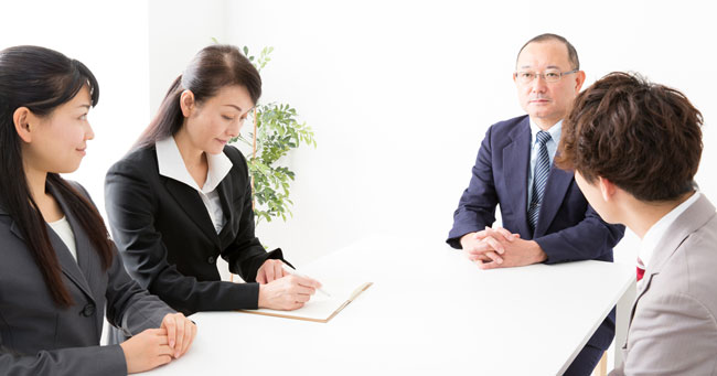 結果を出すリーダーほど実践、「壁マネジメント」って何?