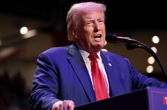 トランプ氏、外国メーカー「誘致役」をアピール