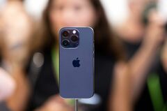 アップルの中国依存、脱却は容易ならず