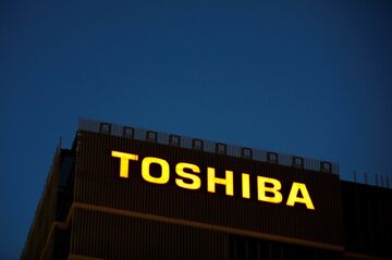 「日本株式会社」の未来占う東芝の株主投票