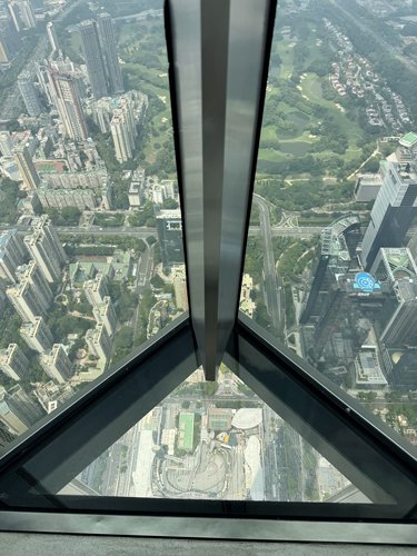 平安金融中心（Ping An Finance Centre）