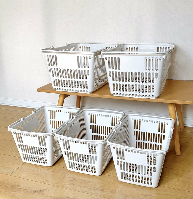 便利すぎて5個まとめ買いした…！無印良品の“スーパーみたいな買い物カゴ”もうエコバッグには戻れないわ！「母、楽になりました！」「なんでもポイポイ入れられます」《購入レビュー》