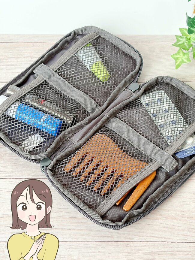 カードや診察券が70枚も入った！無印良品の“天才が考えたポーチ”便利すぎて買い足したい！「お財布として使ってます」「ゴチャゴチャ感が出ません」