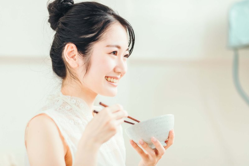 箸(はし)を見れば、育ちがわかる!育ちがいい人は決してしないこと