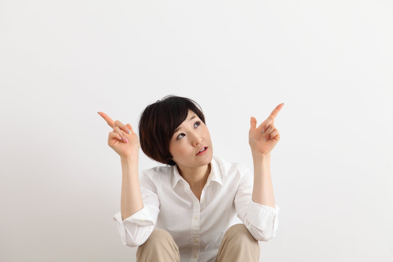 【自分を責めてしまう】人はすぐ読んで!「人のせい」にしていい極めて合理的な理由<予約の取れないカウンセラーが教える>
