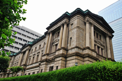 漂流する日銀物価目標、誰も「もう十分」と言えない事情