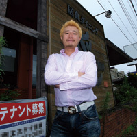 他社の撤退店舗に居抜き出店で急成長<br />その名も“ロードサイドのハイエナ”<br />エムグラントフードサービス社長 井戸 実