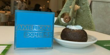 「アメリカン・エキスプレス」はカード会社なのに、なぜ社名は“エキスプレス”なのか？　1850年の会社設立時は荷馬車の急行便を扱う“運送会社”だった！