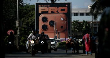 米国へのスマホ輸出で「中国超え」…それでもインドが「世界の工場」にほど遠いワケ