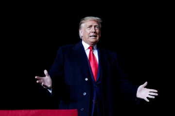 トランプ氏、1.4兆円の農家支援策発表　激戦州ウィスコンシンで