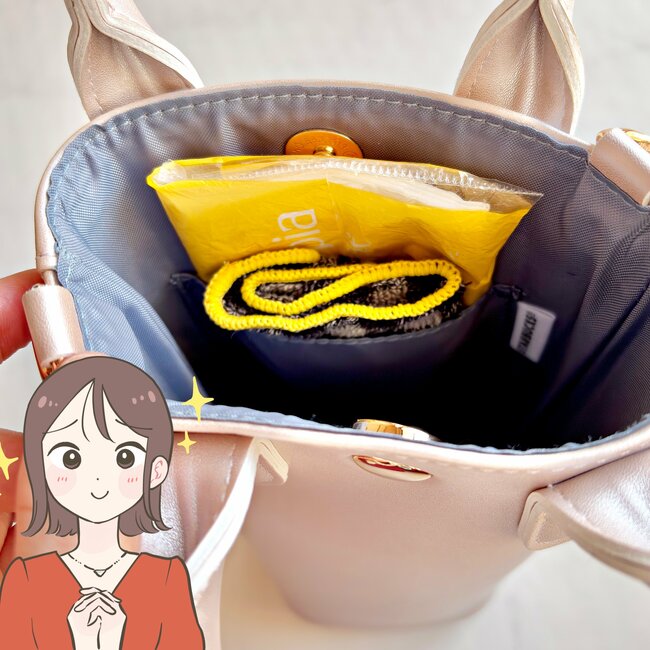 「かわいすぎんか？」「絶対ほしい」スタバの“カップみたいなショルダーバッグ”が素敵すぎる！「これから毎日使います」