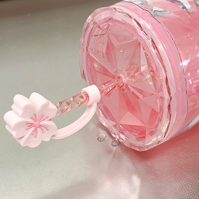 「ラスいちゲットしました」「可愛すぎる」スタバの“宝石みたいなタンブラー”キラキラ輝いて美しすぎる！「残り3点くらいで無事買えた」