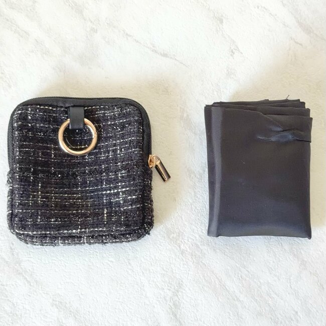 可愛すぎて二度見した…!ダイソーの「ポーチ付きエコバッグ」買ってから出番が止まらない!《購入レビュー》