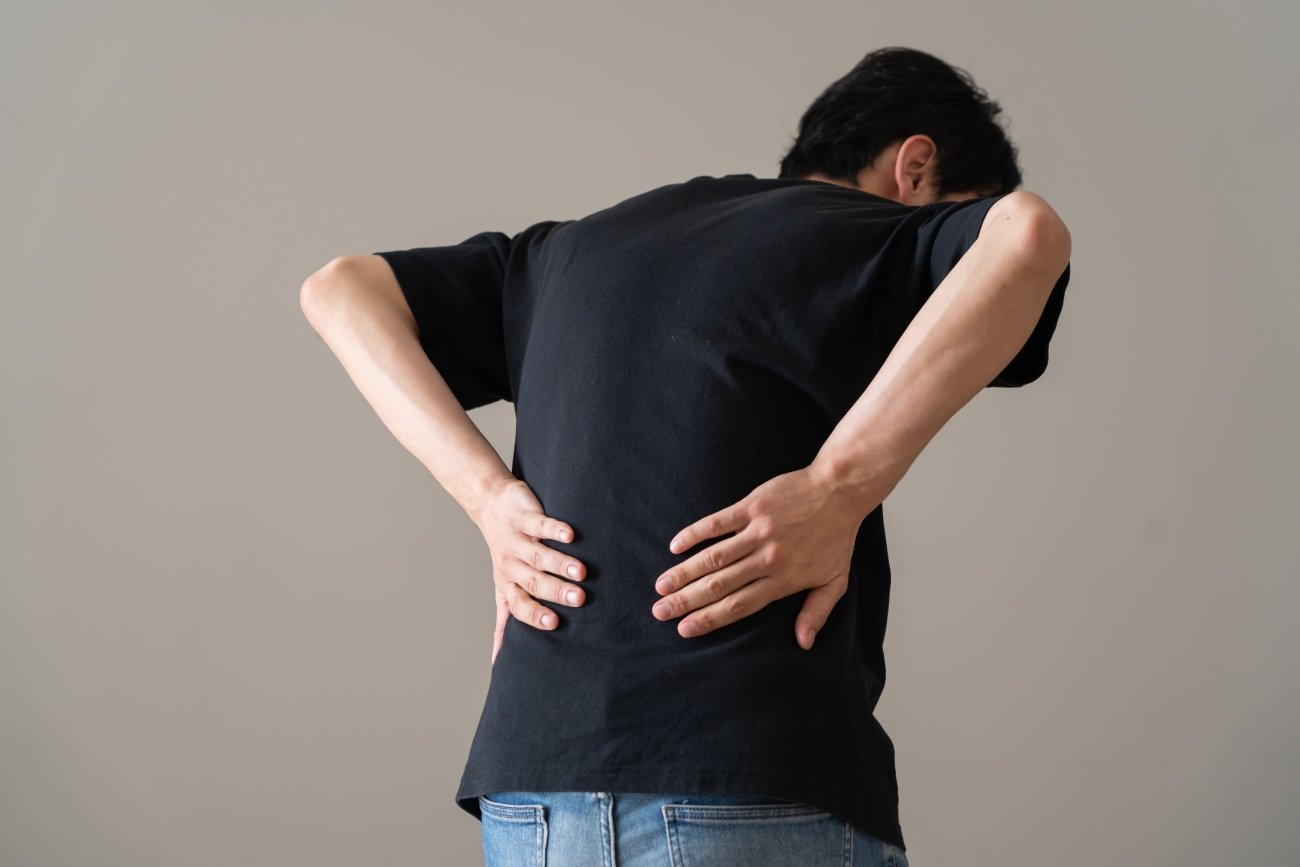 整体師が教える「慢性的な腰痛」と「ぎっくり腰」の本当の原因とは?