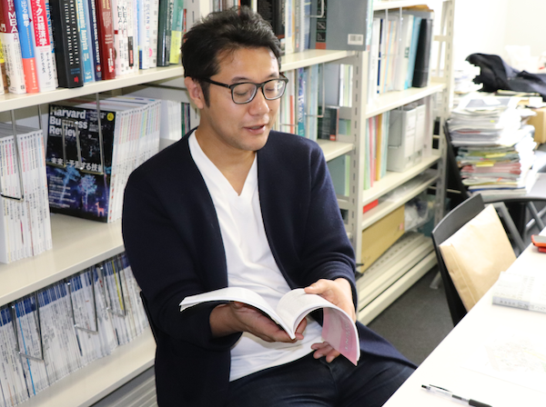 直感力とは「違和感に対する正直さ」である<br />【入山章栄×佐宗邦威】