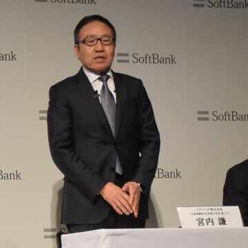 ソフトバンク、公開初日は大幅下落も増収増益の好調さを強くアピール