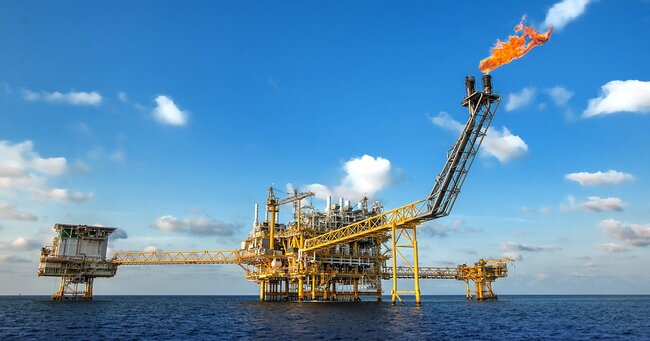 石油・ガス生産のためのオフショア建設プラットフォーム