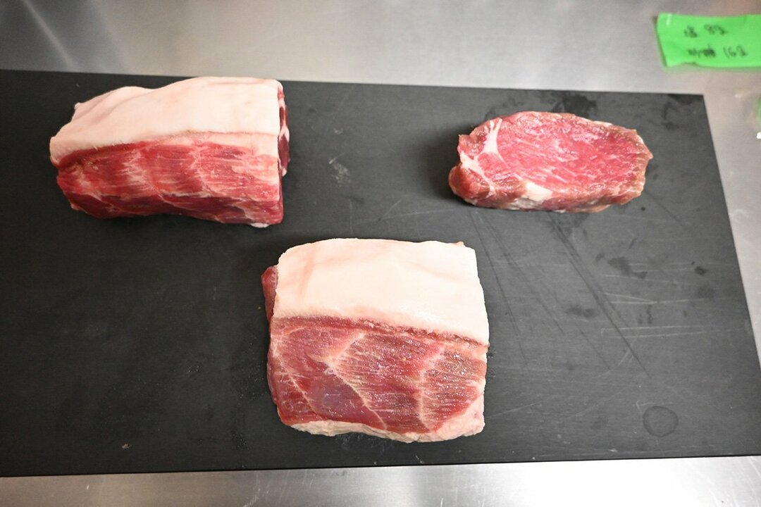 コンビニ飯ばかりの人に伝えたい「世界一簡単な肉料理」