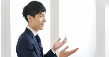 じわじわと不快になってくる相槌。「はいはいはい」と、もう一つは?