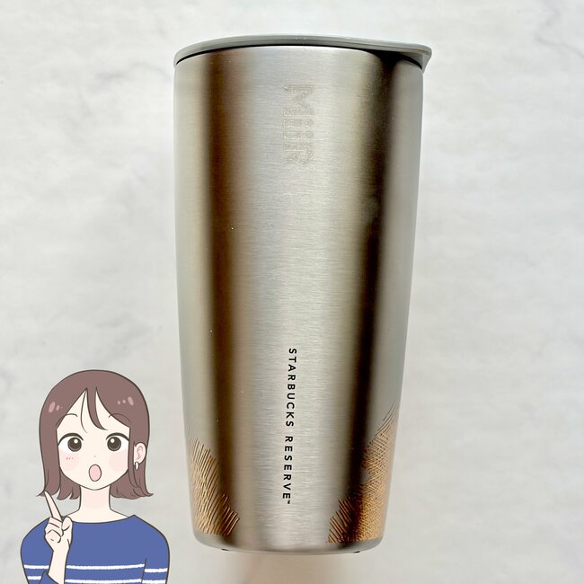 「猛暑を乗り切れるかも」スターバックスの“氷が溶けにくい大容量カップ”3時間経っても冷え冷えです！「デザインと形に一目惚れ」「買わないと後悔するところでした」