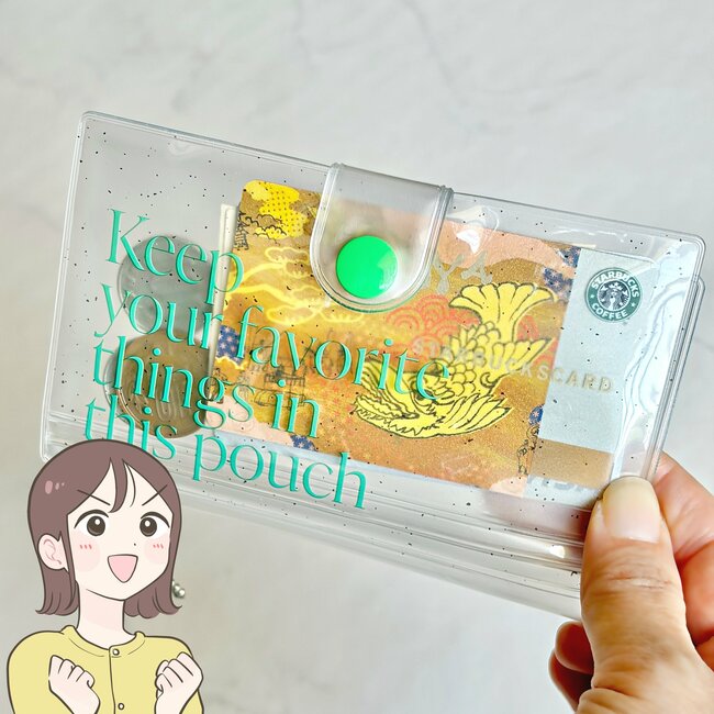 バッグの中で迷子にならない…！ダイソーの「めちゃ軽ミニ財布」カードやカギも収納できて優秀すぎる！《購入レビュー》