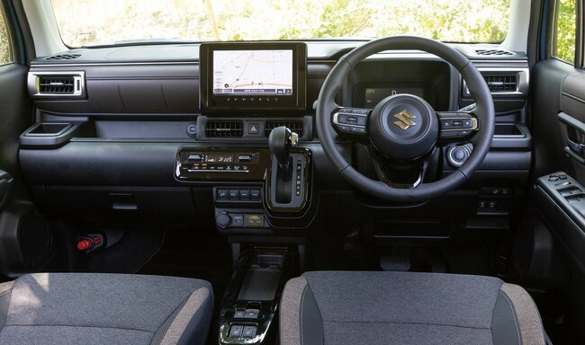 スズキ・クロスビーインパネ