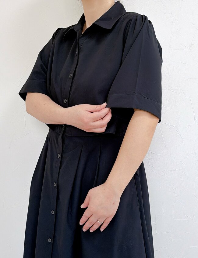 「求めていたワンピはこれだ！」ハニーズで“理想すぎるワンピース”を見つけた…！「服選びの悩みを全て解決」「なかなかない、かわいいデザイン」