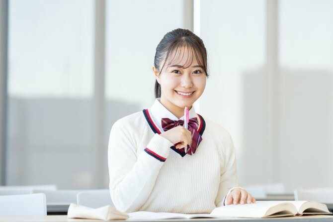 女子高生でも富裕層になれる「新しい不労所得」の作り方