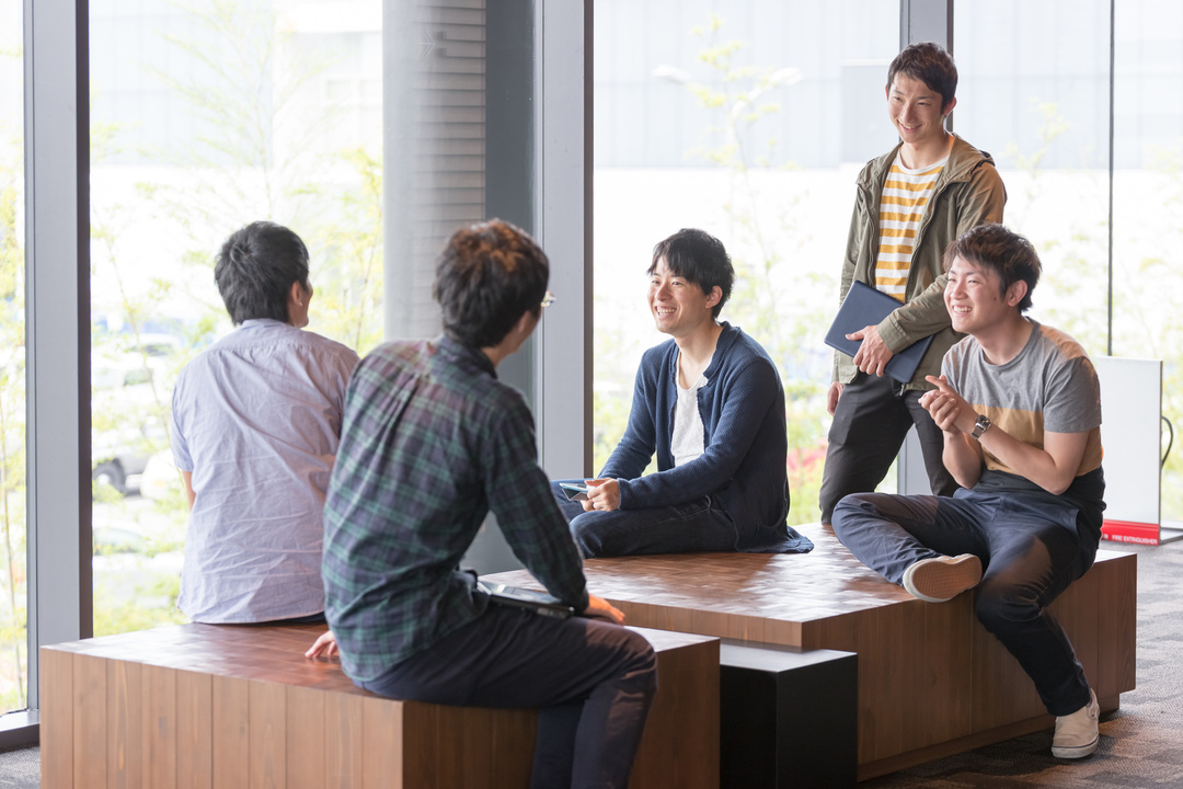 なぜ日本では、ネットの集団攻撃が生まれやすいのか