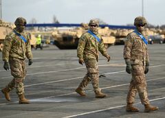 トランプ氏、ドイツ駐留米軍の縮小を指示＝関係筋