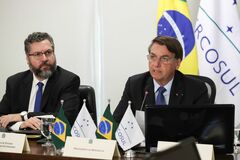 ブラジル大統領、コロナ検査で陽性　執務は続行
