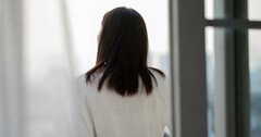 「家事手伝い」の隠れ蓑に包まれた、引きこもり女性たちの心の叫び