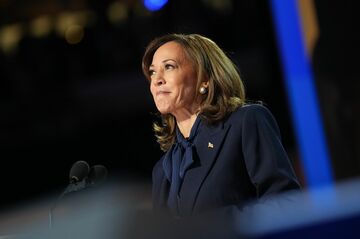ハリス氏が指名受諾演説、国民を「団結させる大統領になる」