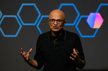 マイクロソフト、AI事業の業績は闇の中