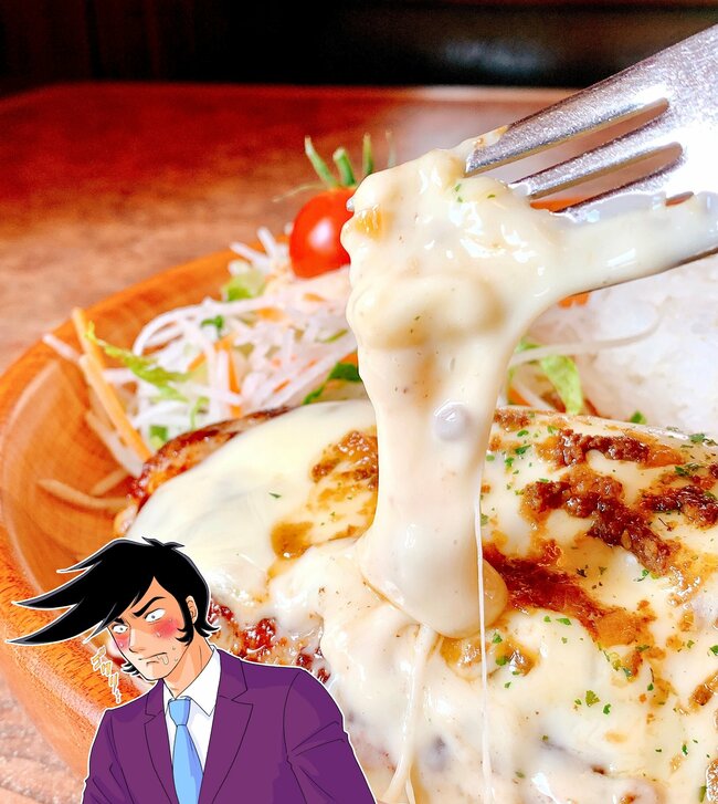 「腹パンすぎてやばい」「暴力的に美味しい」びっくりドンキーの“1400kcal超えメニュー”ひと口の満足感がスゴいんです！「肉汁ヤバいくらい出てきて幸せ」