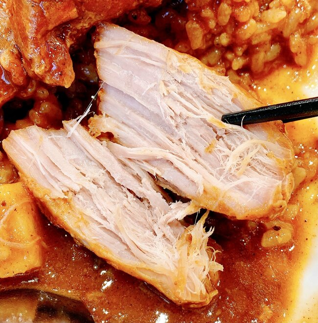「腹パンッパン」「肉がデカすぎ」すき家の“やけくそメニュー”ボリューム満点で大満足！「想像の1.5倍くらいのサイズ感」「マジで塊だった」《実食レビュー》