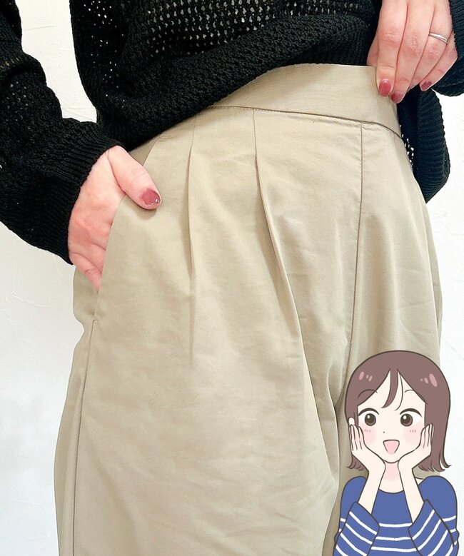 「お腹周りがスッキリ」「全色買う予定です」無印良品の“楽ちんパンツ”どこから見ても美シルエット…！「最高に理想的なパンツ！」